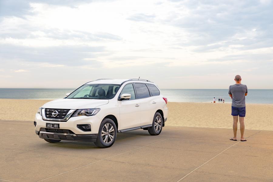  Nissan Pathfinder ST (R52) 2017 года  (AU) (фото 25 из 40)